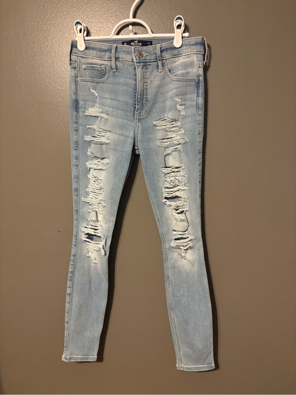 Light Blue Distressed Women’s High-Rise super skinny Jeans